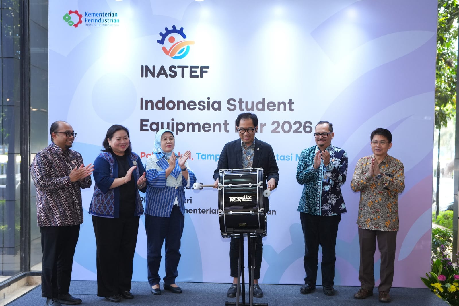 Tahun Ajaran Baru, Wamenperin: Gunakan Peralatan Sekolah Lokal