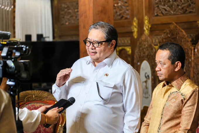 Harga BBM Nelayan Turun, Prabowo Tetapkan Solar Kapal 30-200 GT Rp15.000 per Liter