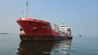 Sigap di Laut, MT Transko Arafura Evakuasi 17 Korban KMP Mutiara Sentosa 2
