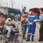 Asap Karhutla Mencekam, PHE Jambi Merang Turun Tangan Bagikan Masker Gratis