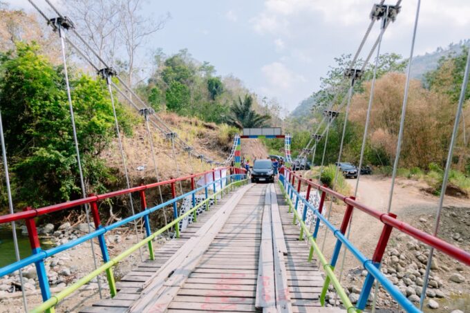 5.000 Warga Enrekang Kini Bisa Bernapas Lega, Jembatan Kaluppini Kembali Berfungsi