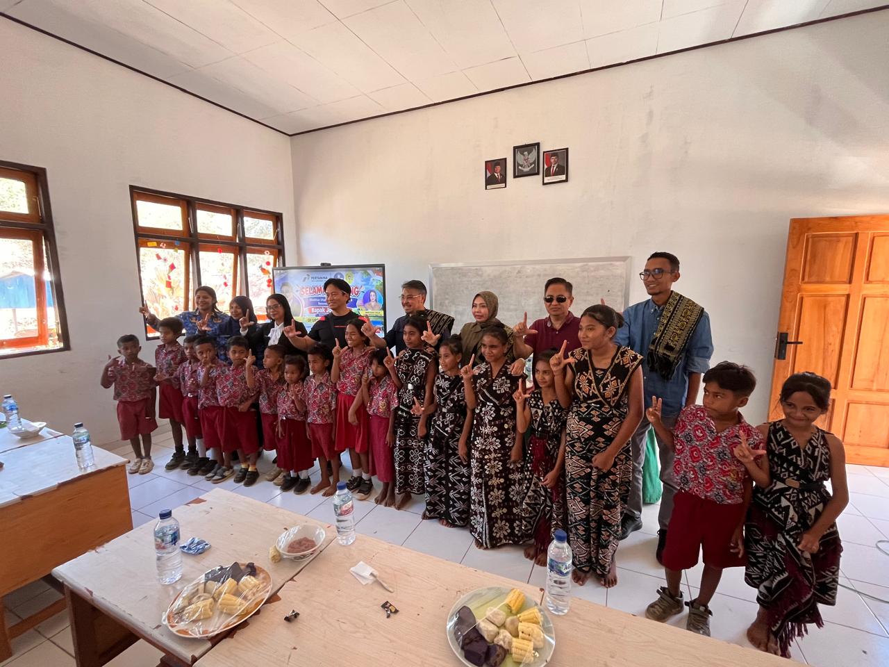 Sekolah di Kupang Dapat Suntikan Baru, Pertamina NRE Benahi Sanitasi SD Alak