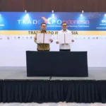 Mendag Budi Santoso dan Kepala Barantin Abdul Kadir Karding menandatangani kesepakatan kerja sama ekspor Indonesia.