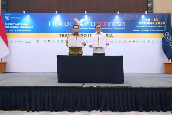 Mendag Budi Santoso dan Kepala Barantin Abdul Kadir Karding menandatangani kesepakatan kerja sama ekspor Indonesia.
